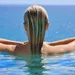 blond haar groen zwembad chloor