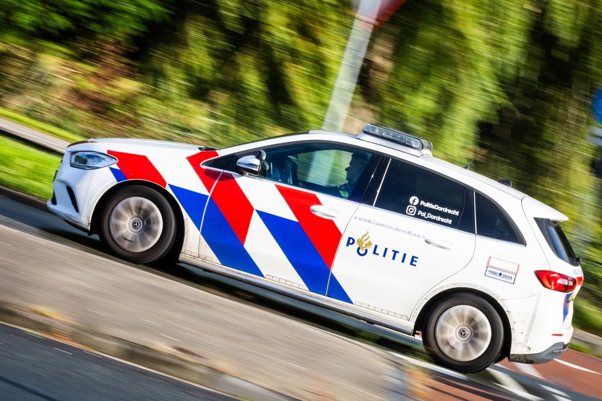 Twee doden bij steekpartij in Hoofddorp, twee agenten raakten gewond