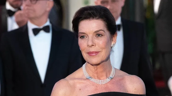 Monaco: Grimaldi's schitteren op Rose Ball