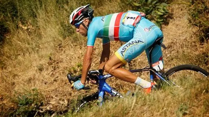 TOUR VANDAAG: DIEP DE ALPEN IN