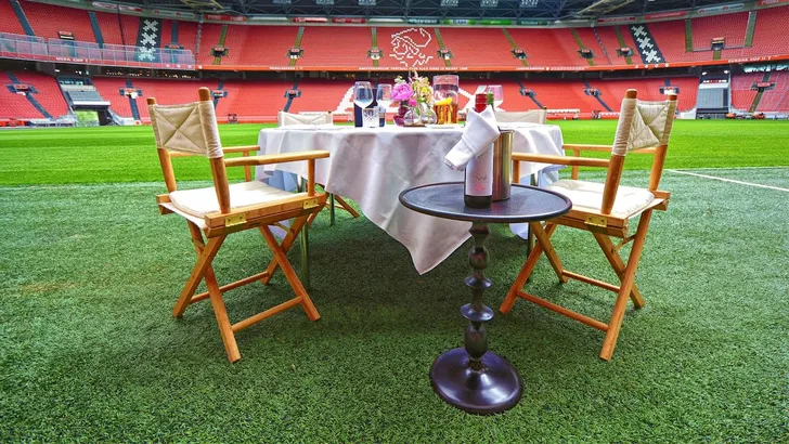Vaderdag: geef 'm een diner op het veld van de John Cruijff Arena