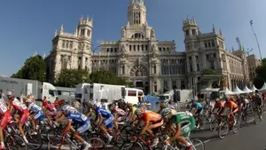 Vuelta 2009: Assen komt niet over de brug