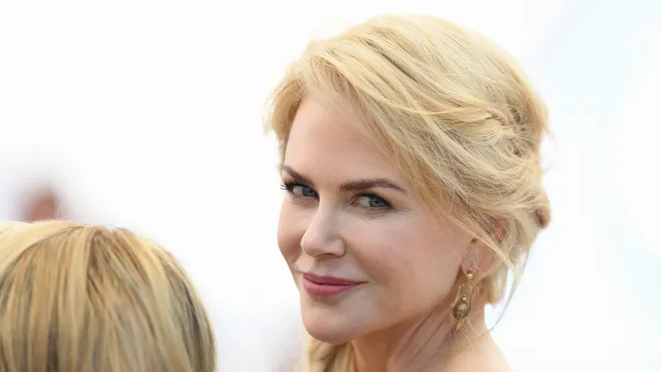 Dochter Nicole Kidman en Tom Cruise lanceert eigen t-shirtlijn