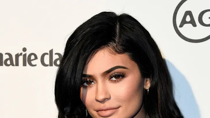 Kylie Jenner showt strakke lichaam in nieuwe Puma-reclame