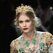 Geniet: Koninklijke extravagantie op de catwalk bij D&G