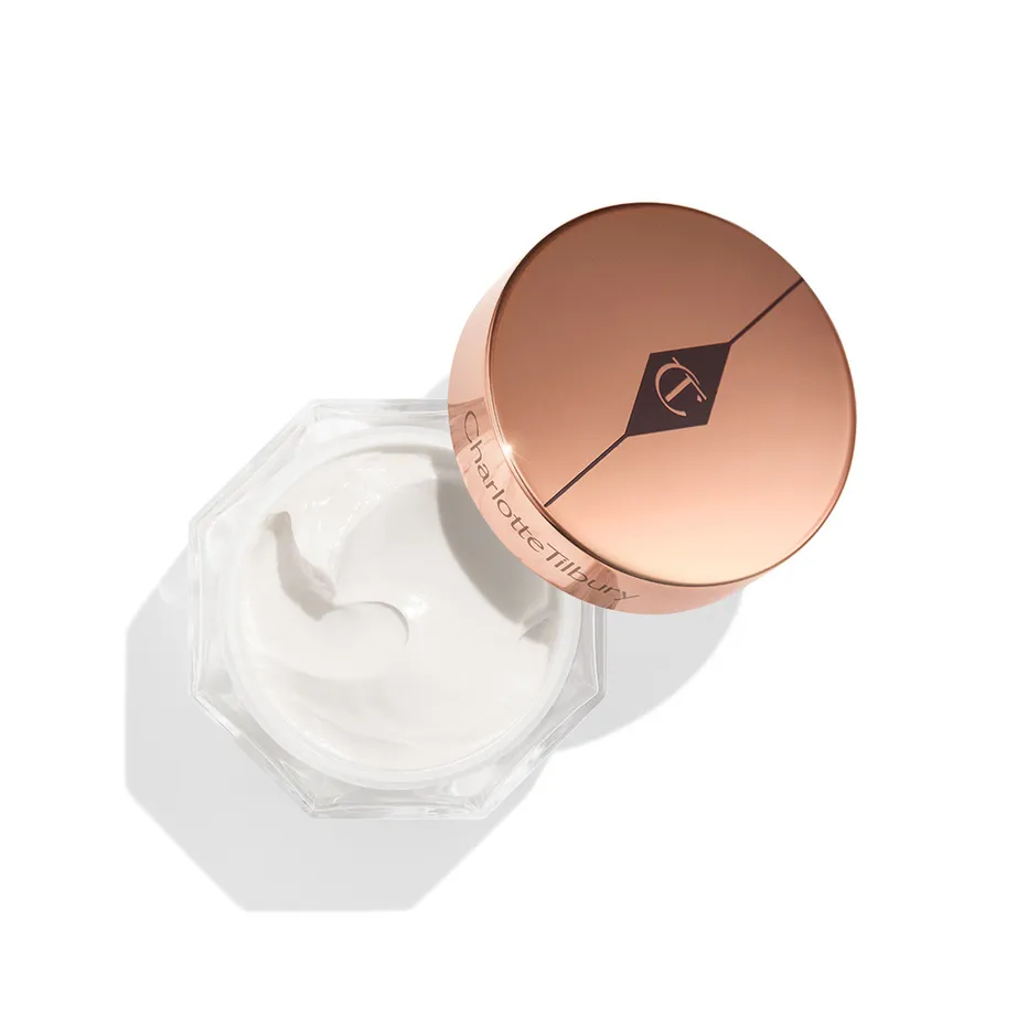 Magic Cream, 50 ml, €77,60 Charlotte Tilbury