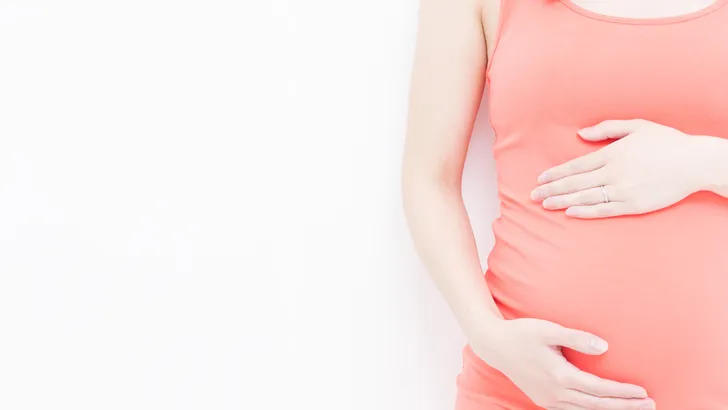 Zwangere fitblogger laat zich niet tegenhouden door bodyshamers