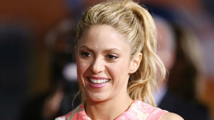 Steel de romantische look van Shakira