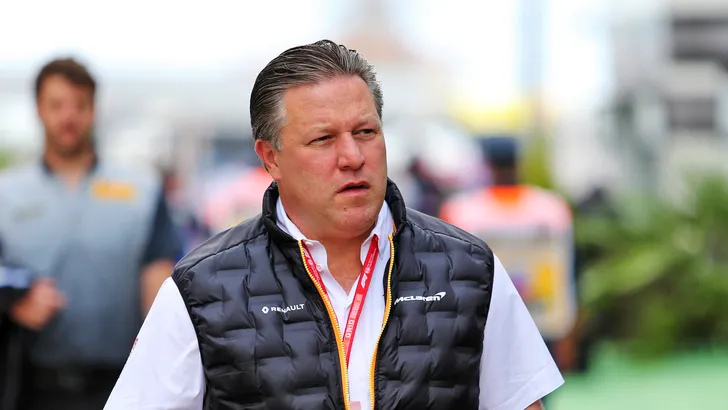 Zak Brown wil tegen Toto Wolff boksen in Las Vegas