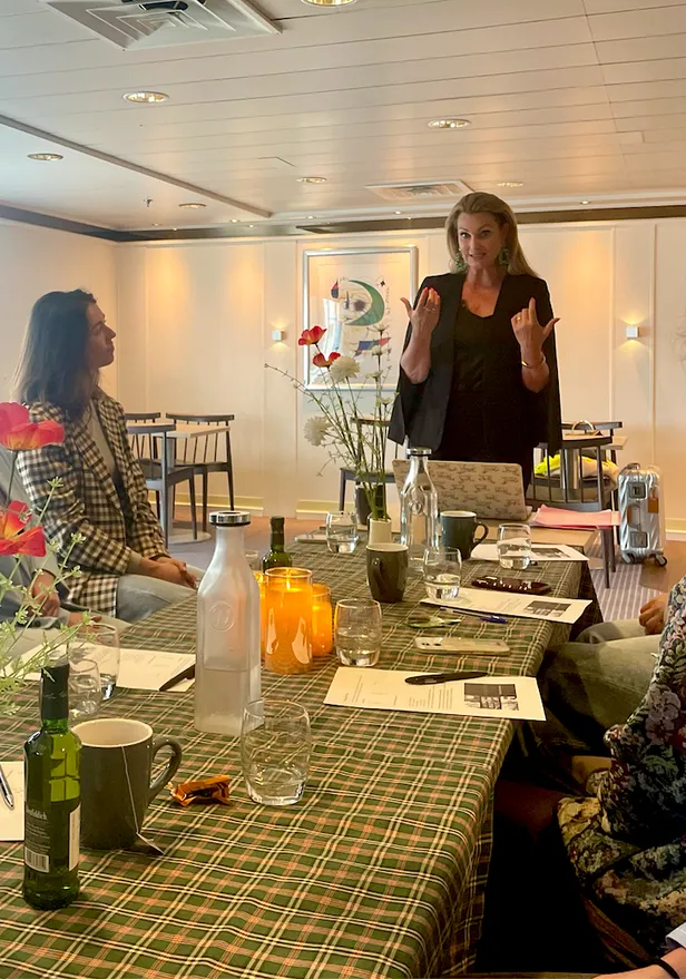 De etiquette workshop van Anne-Marie van Leggeloo