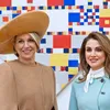 Modekoninginnen Máxima en Rania herenigd