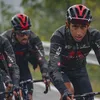 Dolomietenetappe Giro onthoofd door bar en boos weer: gemengde reacties