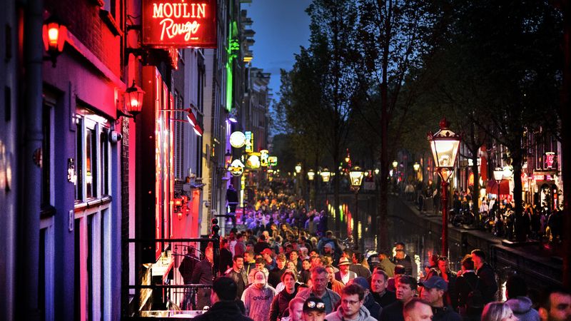 'Welkom in de mooiste stad ter wereld' | Revu