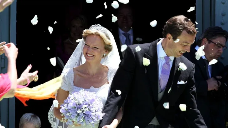 Addy scoort met 'iconische bruidsjurk' prinses Carolina