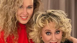 Claudia Straatmans Karin Bloemen