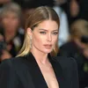 Doutzen Kroes openhartig over plastische chirurgie