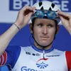 Giro | Cav en Ewan gelost, uitwijkmanoeuvre MVDP in sprint, Démare rondt goede werk Ramon Sinkeldam af en wint