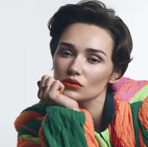 Grijzige bruintinten passen perfect bij een cool-toned make-up look 
