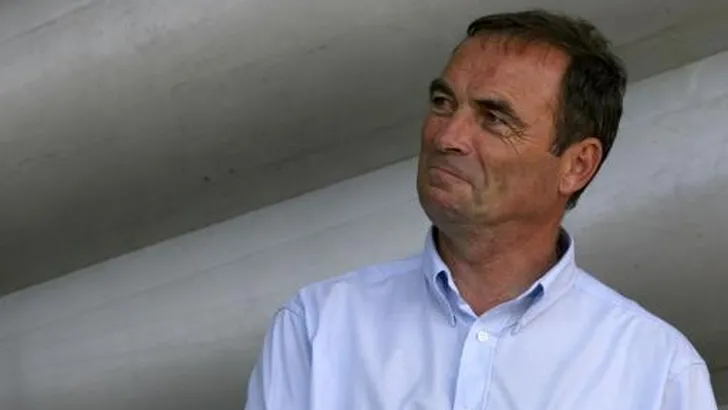 Hinault schiet Zesdaagse Rotterdam op gang