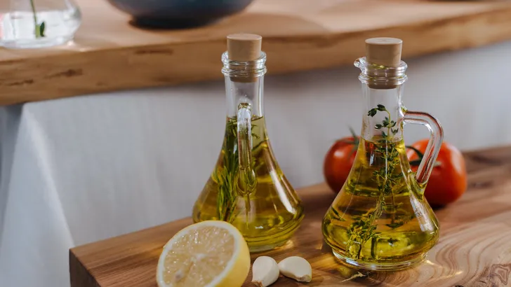 Dit doet een dagelijks shotje olijfolie met citroen met je lichaam