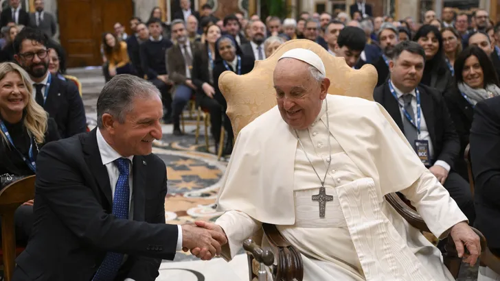 Paus Franciscus inkomen.