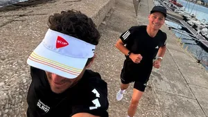 van avermaet en mathieu van der poel tijdens een hardlooptraining in Spanje