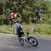 tom pidcock stunt op de fiets