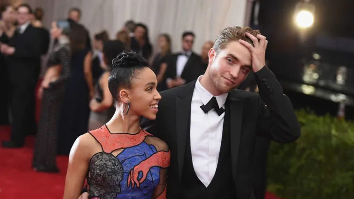Blaast Robert Pattinson zijn huwelijk af?