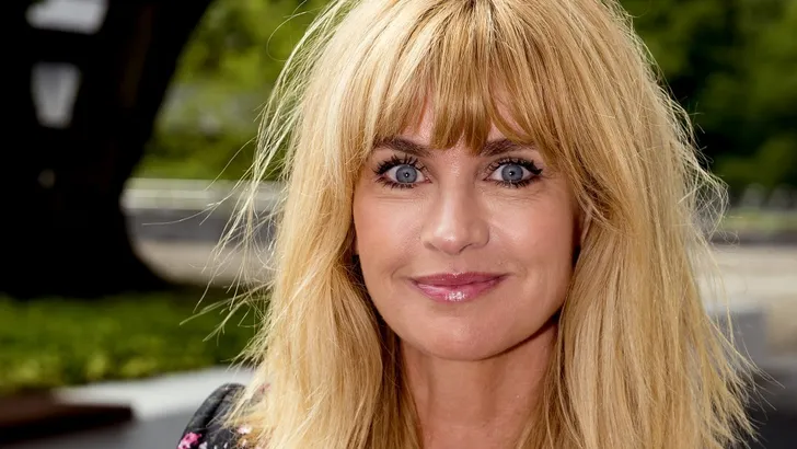Foto: Daphne Deckers zet tatoeage met dochter Emma