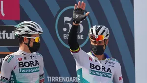 Peter Sagan na coronabesmetting: 'Ben bijna alle basis die ik in de winter opbouwde kwijt'