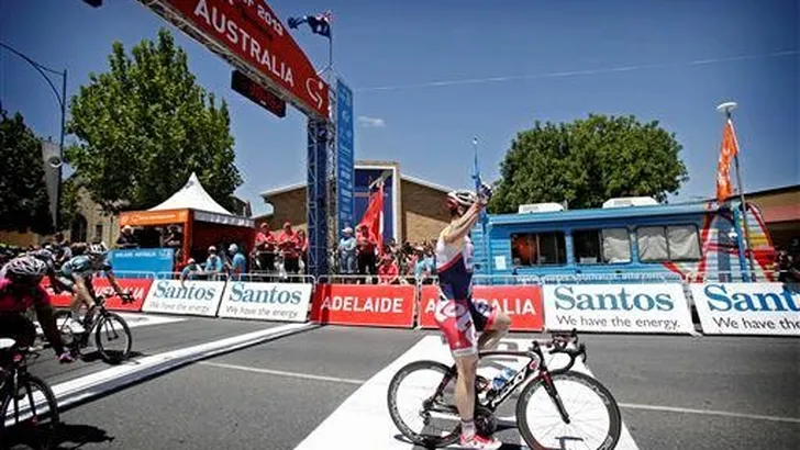 Greipel wint zijn dertiende rit in Tour Down Under