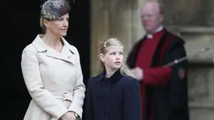 Sophie en Louise: dol op elkaar!