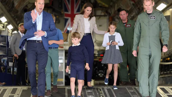 Kate Middleton, Prince William &amp; Kids At Air Tattoo