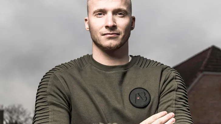 Alexander Büttner