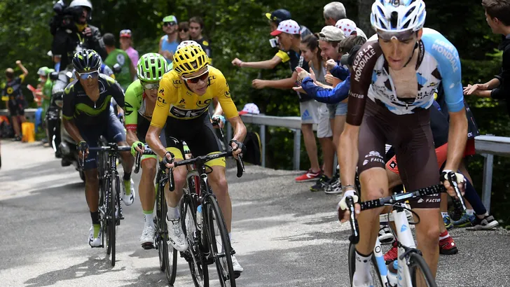 AG2R: 'We moeten allemaal samenwerken om Froome uit het geel te rijden'