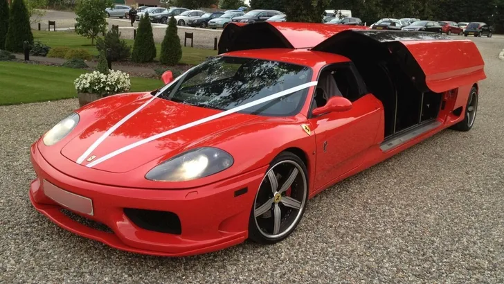 Ferrari 360 Modena limo is ultieme patserbak