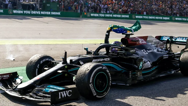 Wolff: 'Voordeel nieuwe motor Hamilton zal snel verdwijnen' 