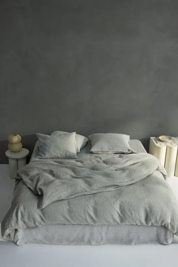  De linnencollectie van Yumeko in misty green 