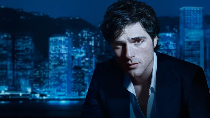 Jacob Elordi in de nieuwste campagne voor Bleu de Chanel, mei 2026.