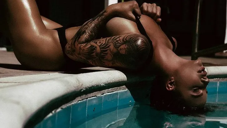 instababe friday
