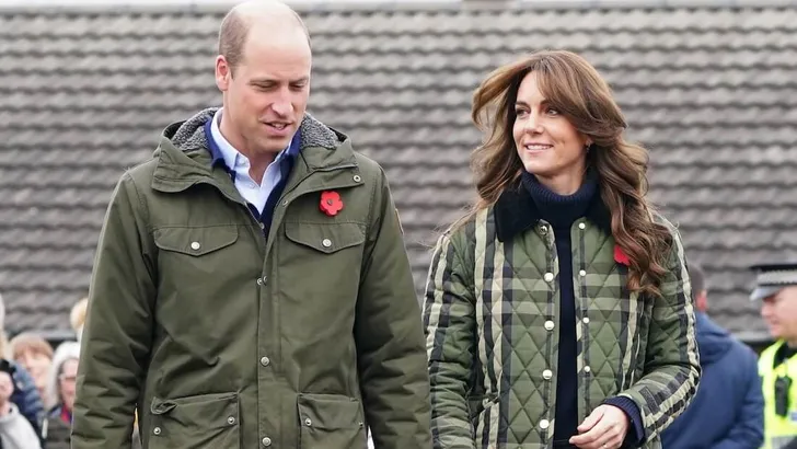 Kate Middleton &amp; William Visit Outfit Moray