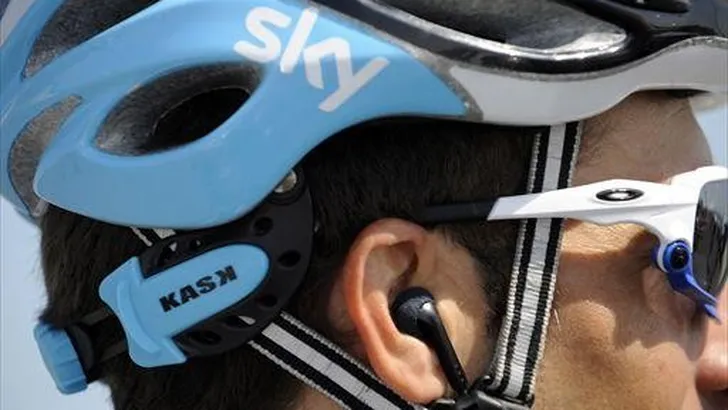 UCI blijft bij het verbod op de oortjes