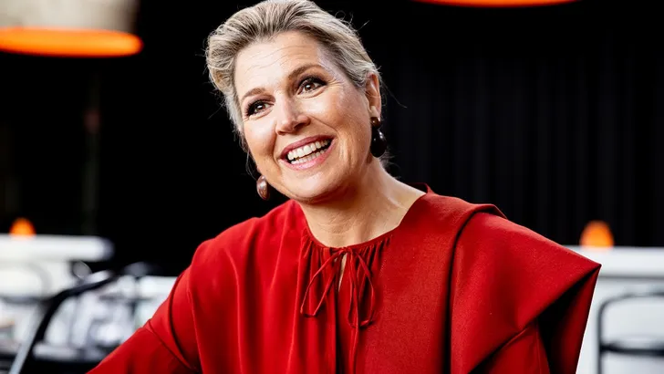 Máxima lanceert site die Oekraïense vluchtelingen wegwijs maakt