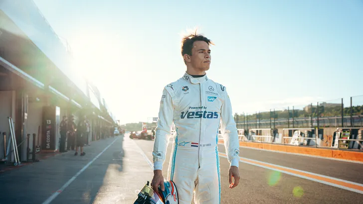 Nyck de Vries vervangt Lewis Hamilton voor FP1 Frankrijk