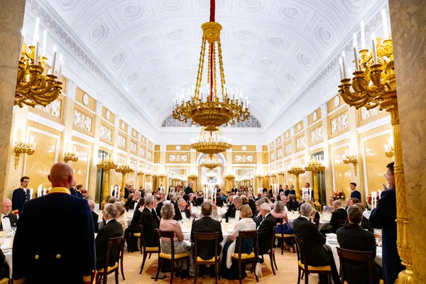 Het diner voor de leden van de Raad van State