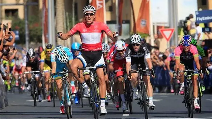 Kittel wint weer, eindzege Phinney