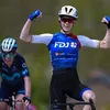 Marta Cavalli wint na Amstel Gold Race ook potje muurklauteren van Van Vleuten in Waalse Pijl