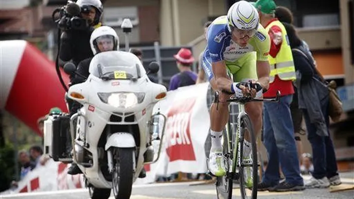 Sagan klopt Cancellara in Zwitserse proloog