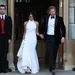 Harry en Meghan op weg naar de besloten receptie in Frogmore House (Beeld: NL Beeld)
