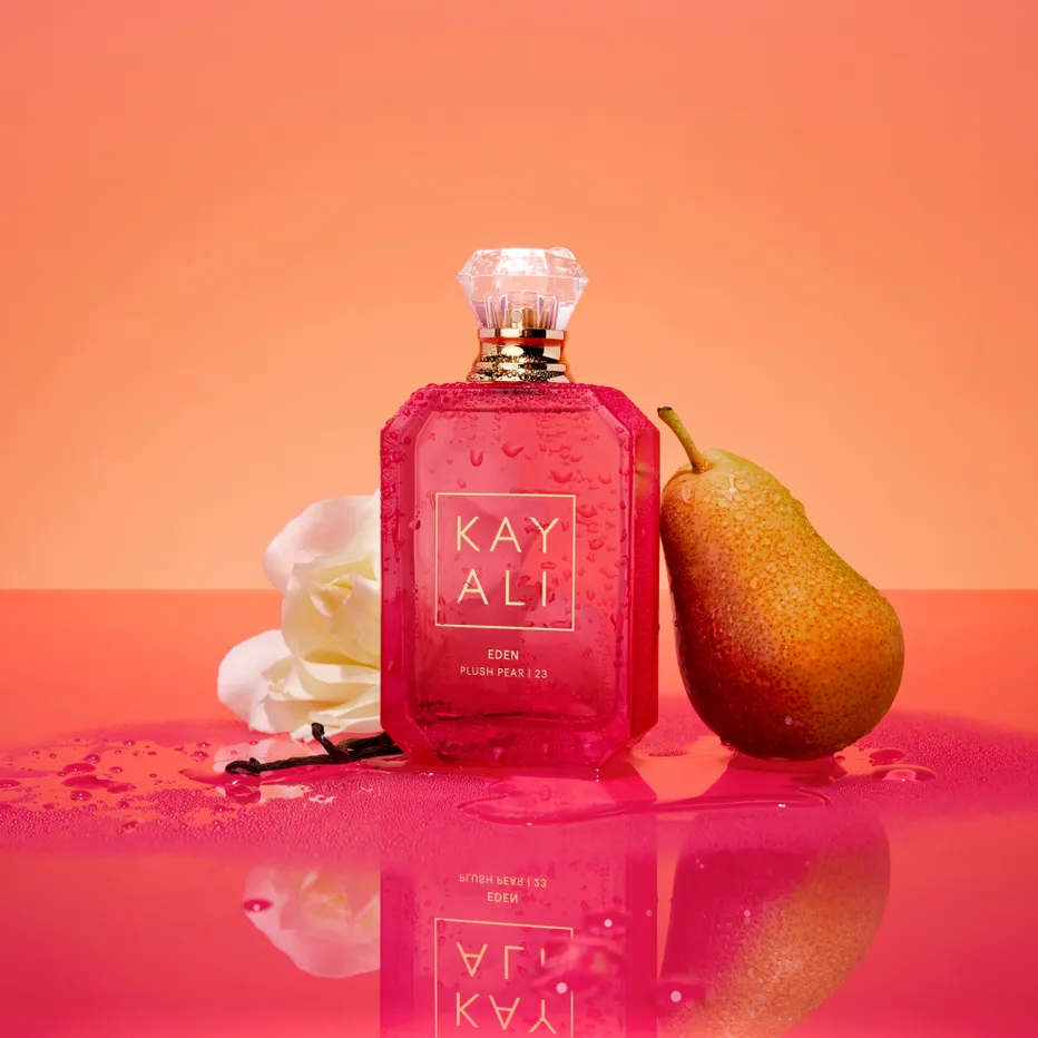 Eden Plush Pear | 23 van KAYALI | €130 (100 ml)
